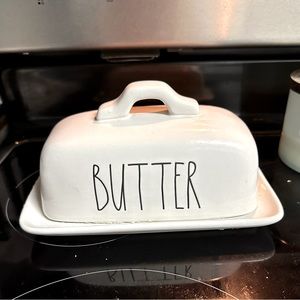 Rae Dunn butter dish
